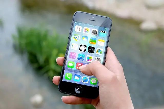 Meilleur smartphone pour voyageurs solos